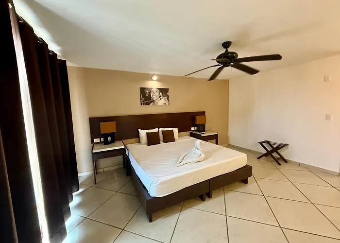 Amanáa Boutique Hotel 5*